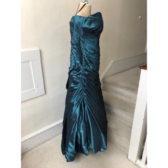 LAST CHANCE Tony Bowls Beaded Strapless Evening Go - Picture 2 of 9